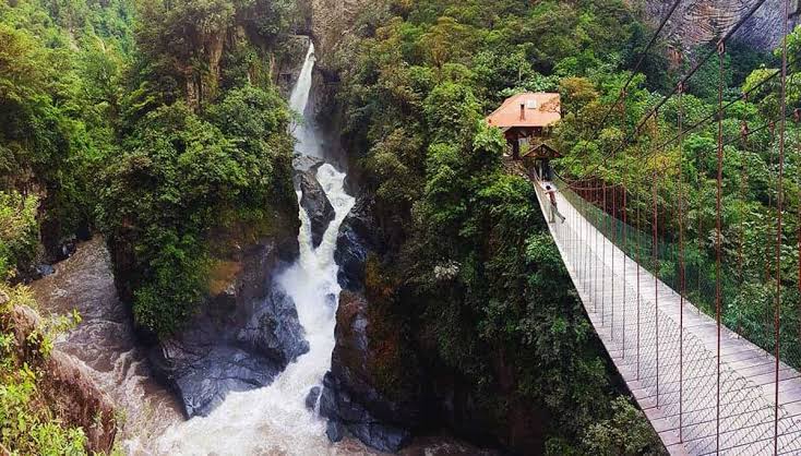 Baños de Agua Santa